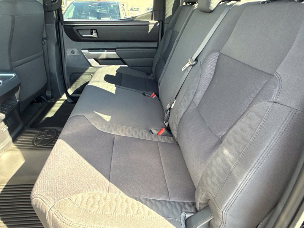 Used 2026 Toyota Tundra SR5 w/ SR5 Convenience Package RWD image 30