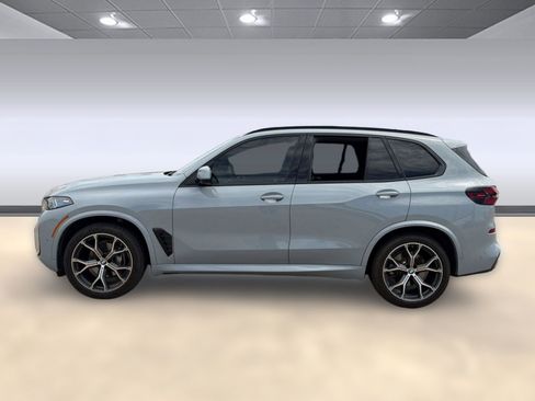 Used 2025 BMW X5 sDrive40i w/ M Sport Package image 2