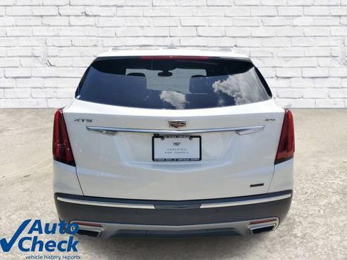 Certified 2023 Cadillac XT5 Premium Luxury FWD image 3