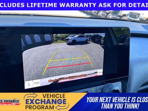 Used 2024 Toyota Grand Highlander AWD image 18