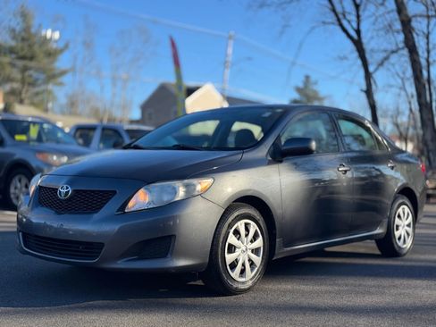 Used 2010 Toyota Corolla LE w/ All Weather Guard Pkg image 1