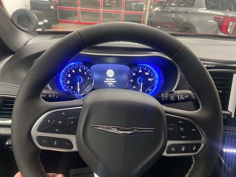 New 2026 Chrysler Pacifica Select image 24