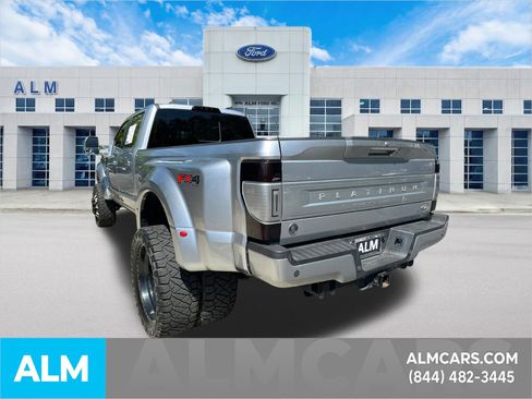 Certified 2022 Ford F450 Platinum w/ FX4 Off-Road Package AWD/4WD image 8