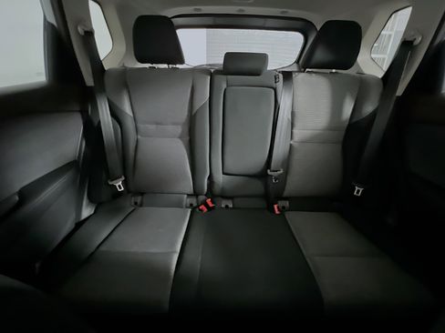 Used 2023 Nissan Rogue SV image 33