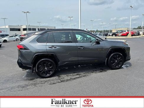 Used 2024 Toyota RAV4 XSE w/ Weather Package AWD/4WD image 6