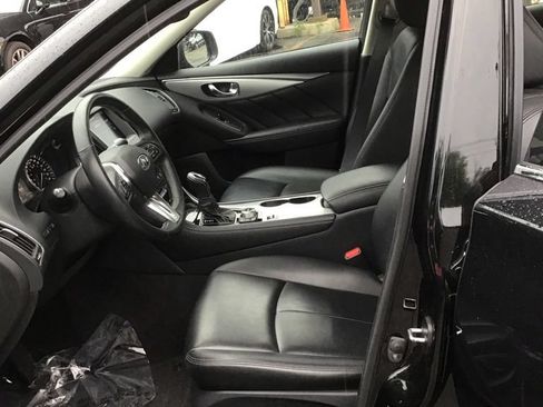 Used 2021 INFINITI Q50 Luxe AWD/4WD image 6
