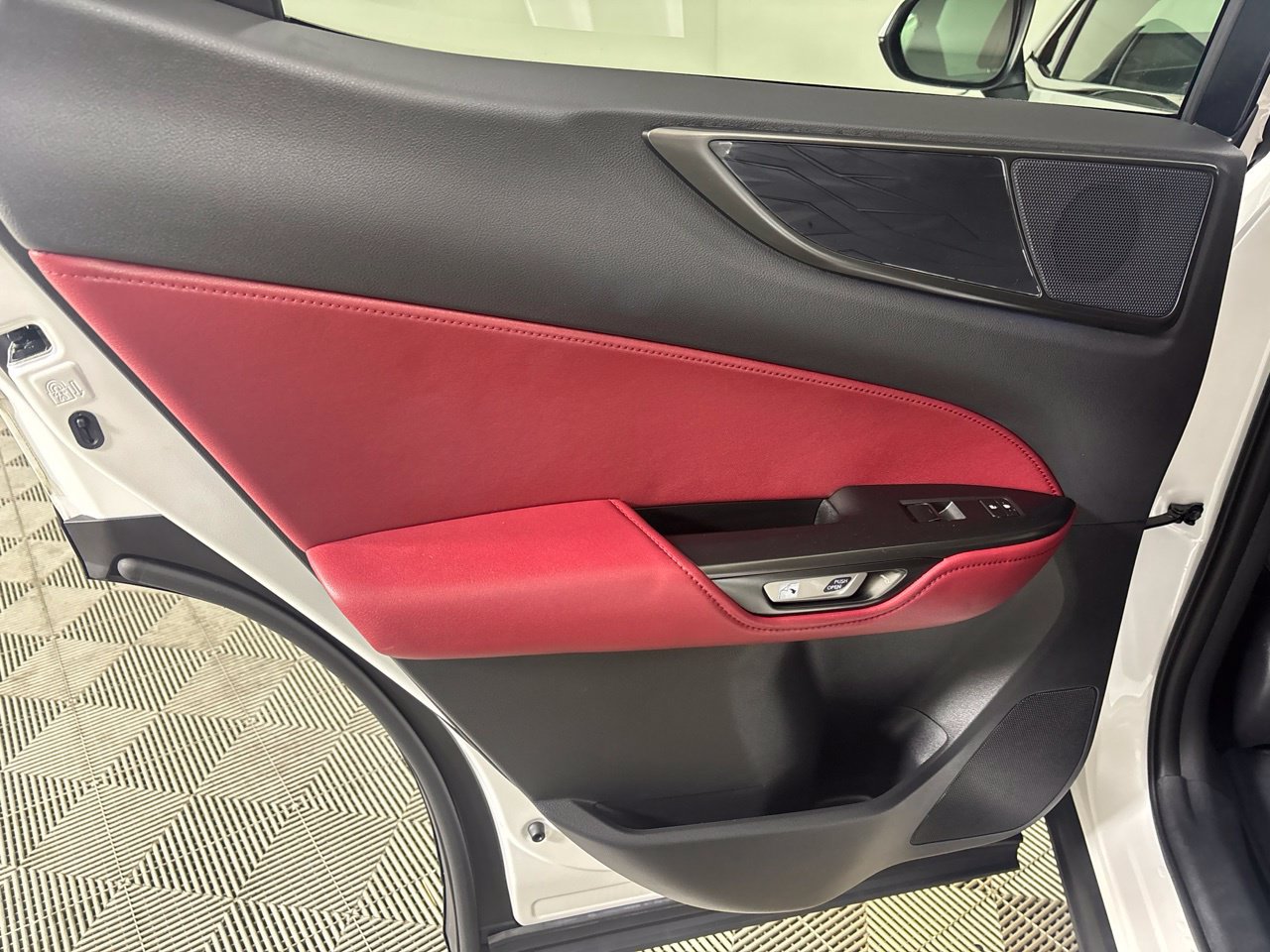 Used 2024 Lexus NX 350h AWD w/ Cold Area Package image 23