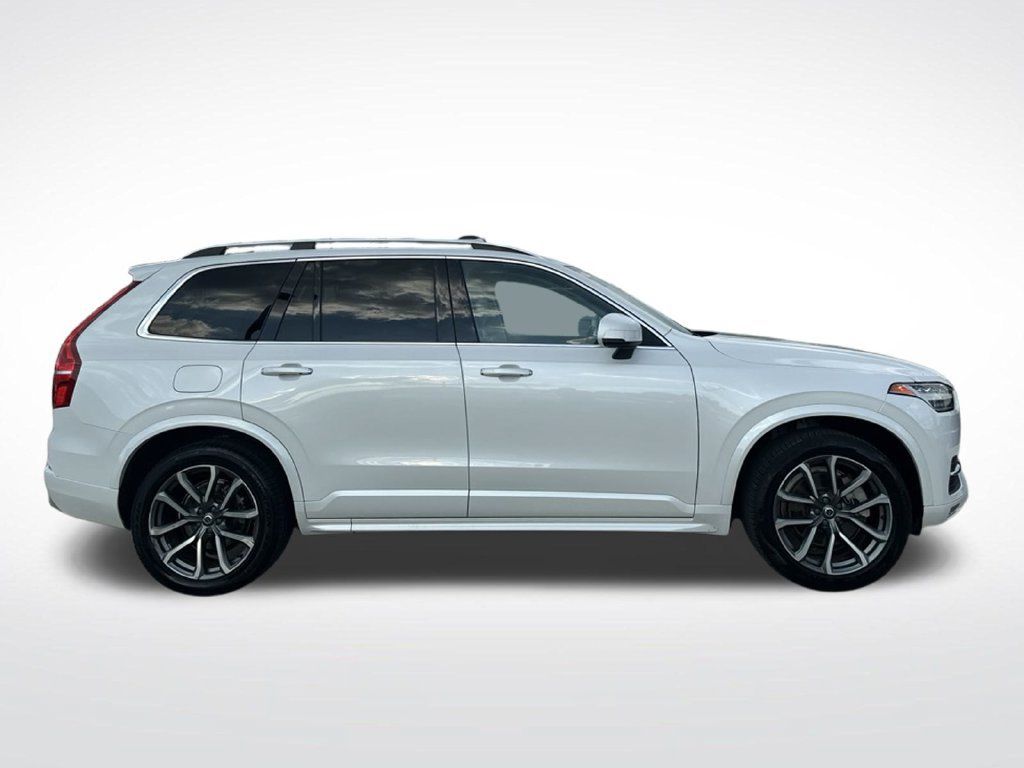 Used 2019 Volvo XC90 T5 Momentum w/ Protection Package Premier AWD/4WD image 2