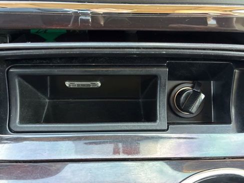 Used 2016 Lincoln Navigator Reserve image 45