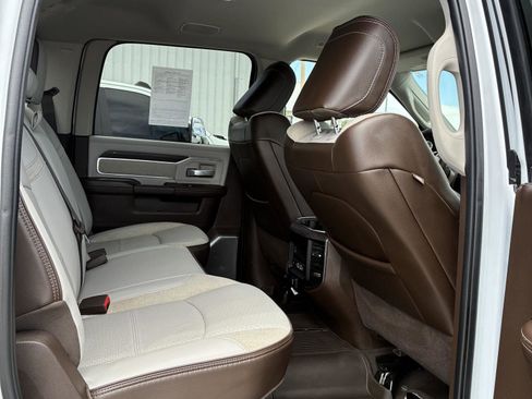 Used 2026 RAM 2500 Laramie AWD/4WD image 6
