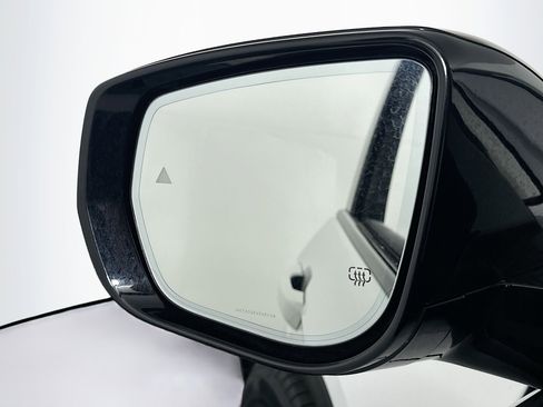 Used 2024 Jeep Grand Cherokee L Limited w/ Luxury Tech Group II image 16