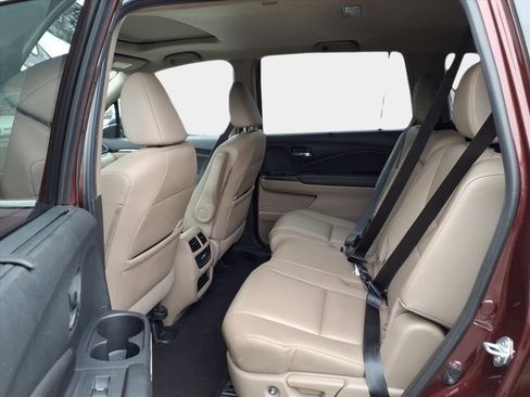 Used 2022 Honda Pilot Special Edition image 9