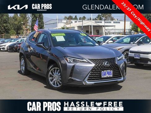 Used 2019 Lexus UX 200 image 1