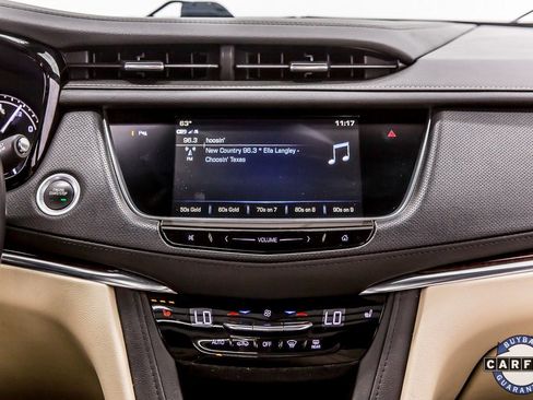 Used 2019 Cadillac XT5 Luxury image 19