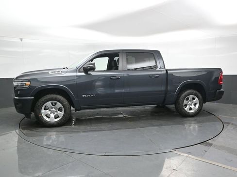 New 2026 RAM 1500 4x4 Crew Cab image 7