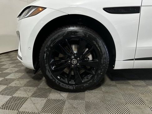New 2026 Jaguar F-PACE R-Dynamic S image 10
