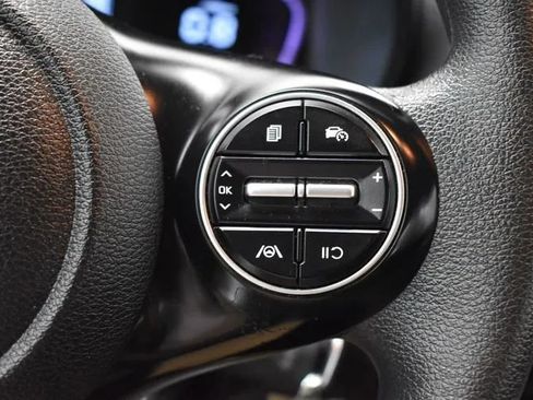 Used 2024 Kia Soul LX w/ Option Group 015 FWD image 23