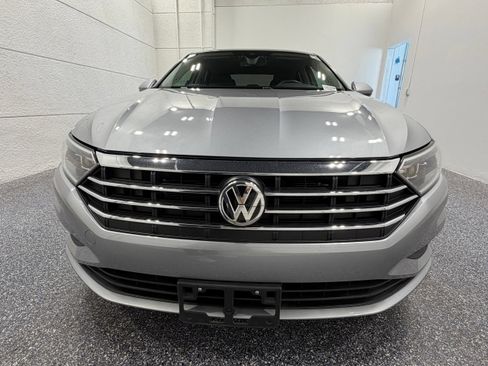 Used 2019 Volkswagen Jetta SEL FWD image 10