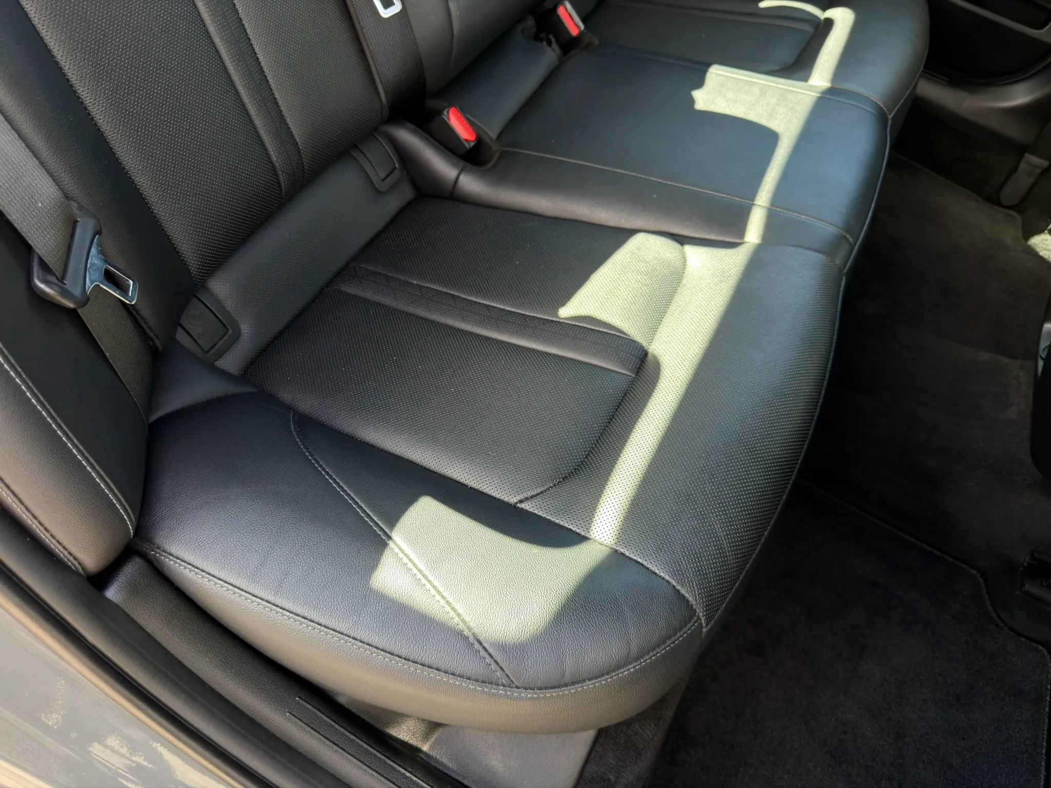 Used 2022 Hyundai Sonata Limited w/ Cargo Package FWD image 13