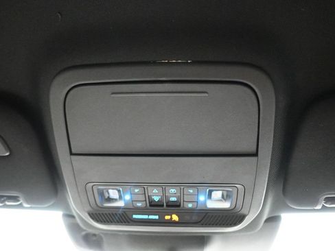 Used 2021 Ford Explorer King Ranch w/ Premium Technology Package AWD/4WD image 28