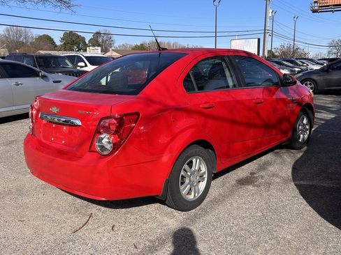Used 2013 Chevrolet Sonic LT image 5