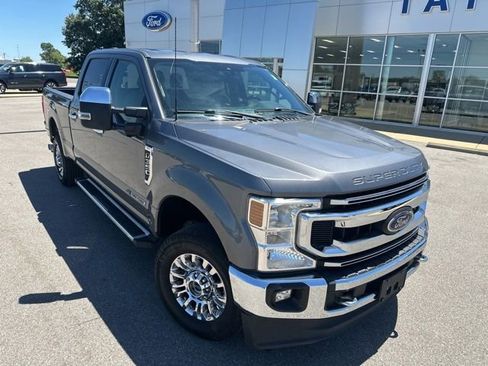 Used 2022 Ford F350 XLT w/ XLT Premium Package AWD/4WD image 7