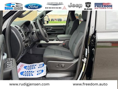 New 2026 RAM 1500 4x4 Crew Cab image 9