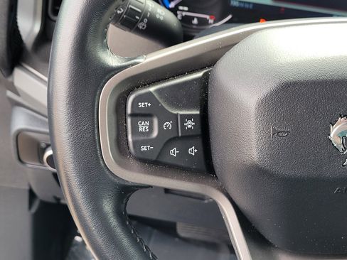 Used 2024 Ford Bronco Black Diamond AWD/4WD image 19
