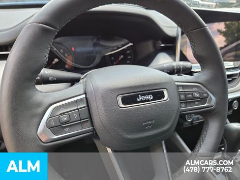 Used 2025 Jeep Compass Limited AWD/4WD image 11