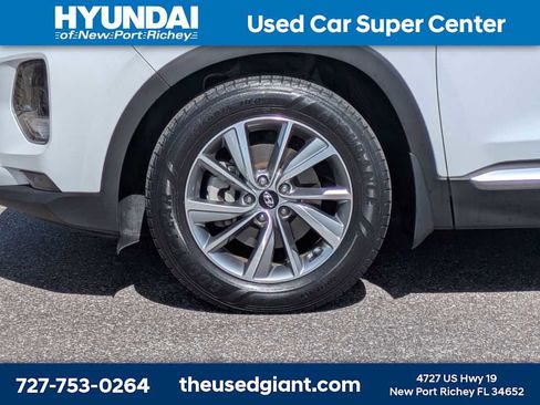 Used 2019 Hyundai Santa Fe FWD image 10