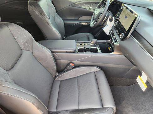 New 2026 Lexus RX 450h AWD image 12