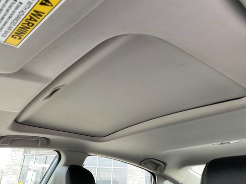 Used 2019 Honda Civic EX-L image 24