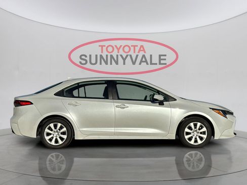 Certified 2025 Toyota Corolla LE image 10