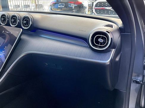 Certified 2022 Mercedes-Benz C 300 4MATIC Sedan image 18