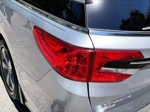 Used 2024 Honda Odyssey EX image 20