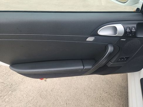 Used 2012 Porsche 911 Carrera 4S image 10