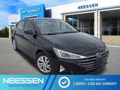 Used 2020 Hyundai Elantra SE w/ Cargo Package (C1)