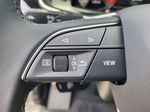 New 2025 Audi Q8 Prestige image 17