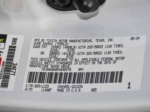 Used 2024 Toyota Sequoia Capstone image 21