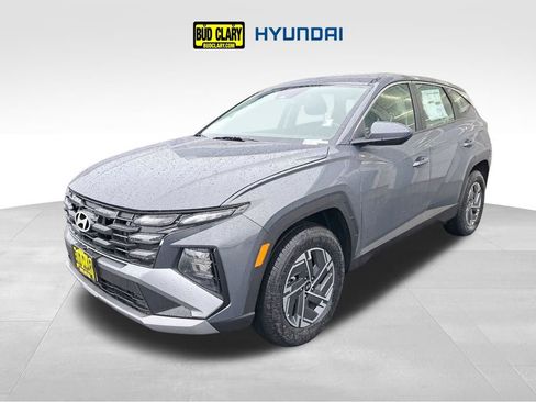 New 2026 Hyundai Tucson Blue SE w/ Tow & Go Package AWD/4WD image 1