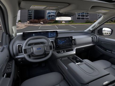 New 2025 Ford Expedition Max Active AWD/4WD image 9