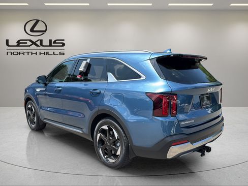Used 2025 Kia Sorento SX Prestige AWD/4WD image 8