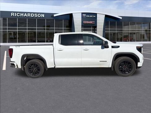 Used 2026 GMC Sierra 1500 Elevation AWD/4WD image 8