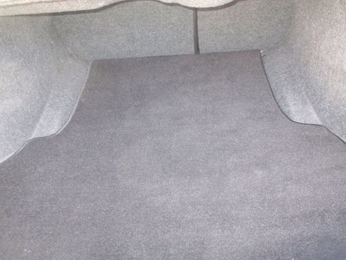 Used 2019 Chrysler 300 Limited w/ Safetytec Plus Group image 12