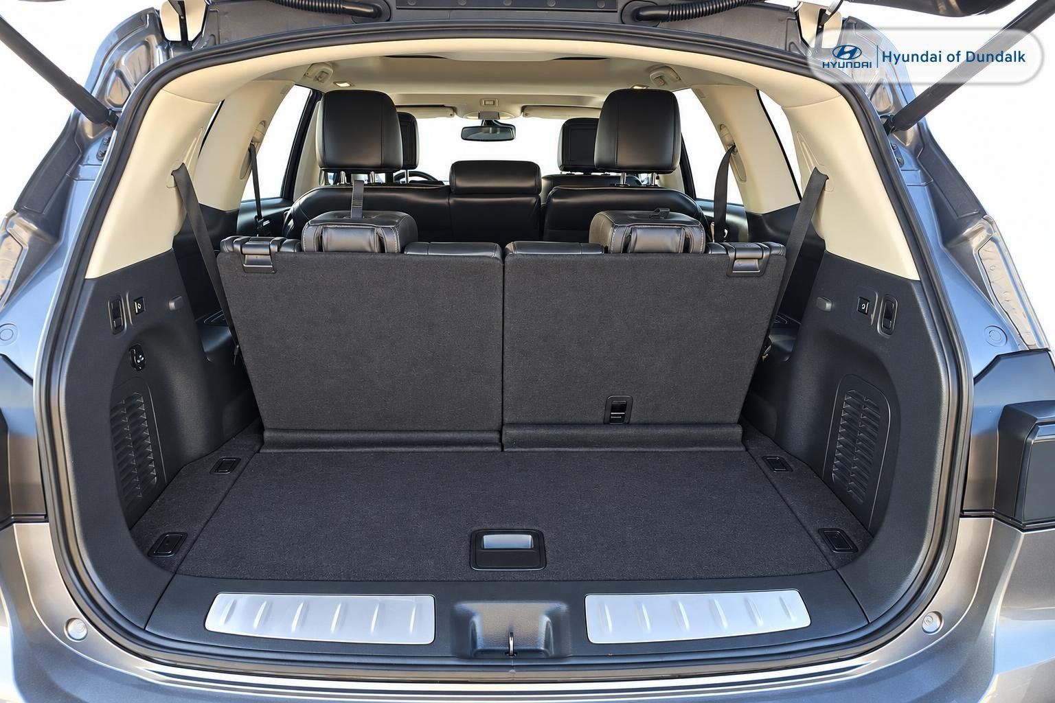 Used 2019 INFINITI QX60 Luxe w/ Sensory Package AWD/4WD image 14