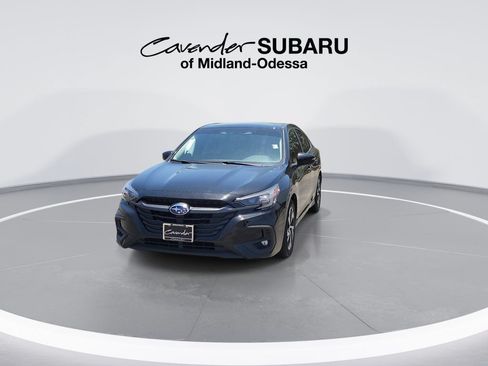 Used 2025 Subaru Legacy Premium AWD/4WD image 4