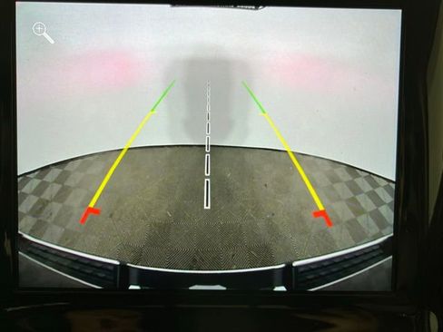 Used 2019 RAM 1500 Laramie image 13