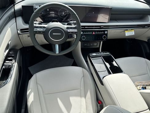 New 2026 Hyundai Tucson Limited image 14