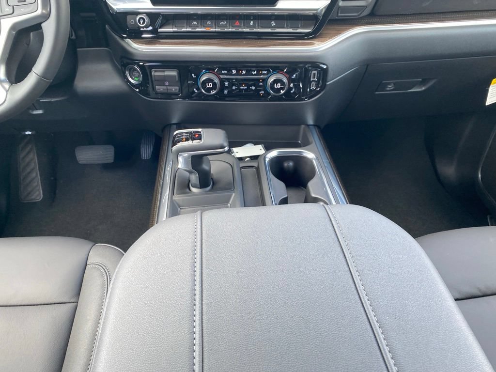 New 2026 Chevrolet Silverado 1500 RST w/ Convenience Package II AWD/4WD image 14