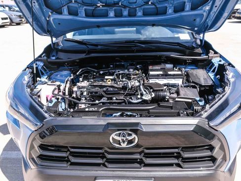 Certified 2026 Toyota Corolla Cross LE FWD image 28